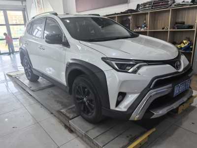 2019年4月 丰田 RAV4荣放 2.0L CVT两驱风尚X限量版 国VI图片