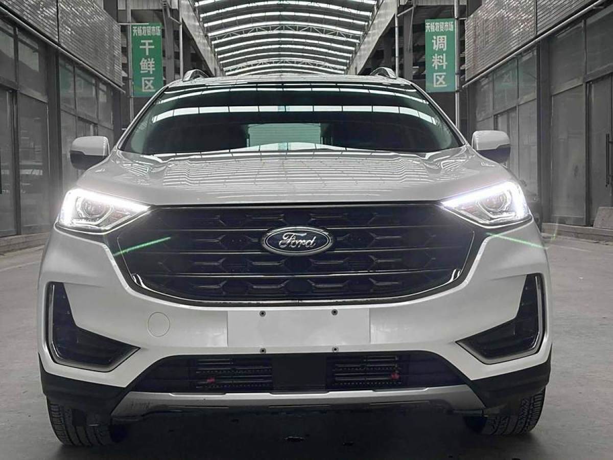 福特 銳界  2021款 PLUS EcoBoost 245 兩驅(qū)精銳型 5座圖片