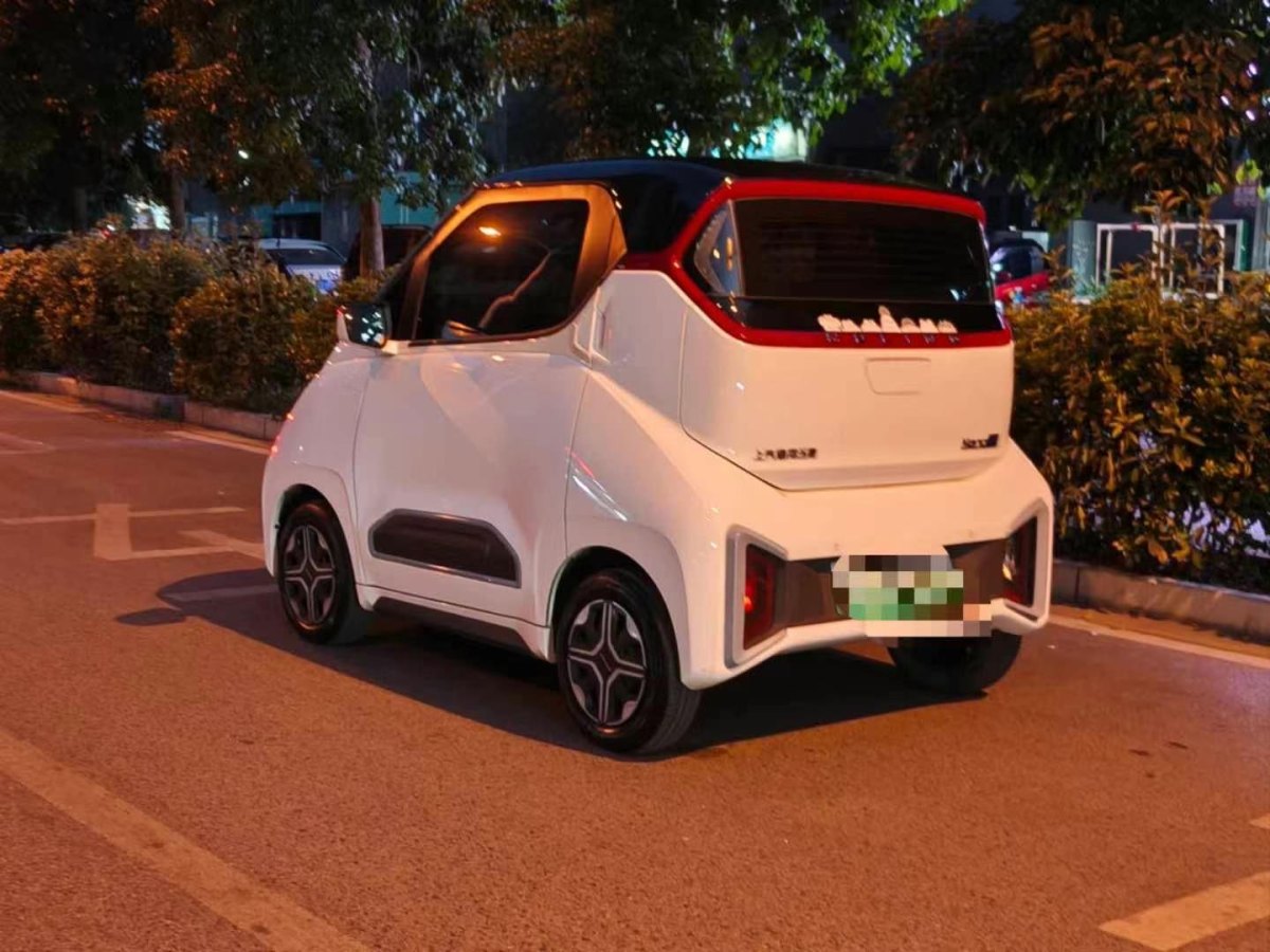 五菱 五菱NanoEV  2021款 玩樂款圖片