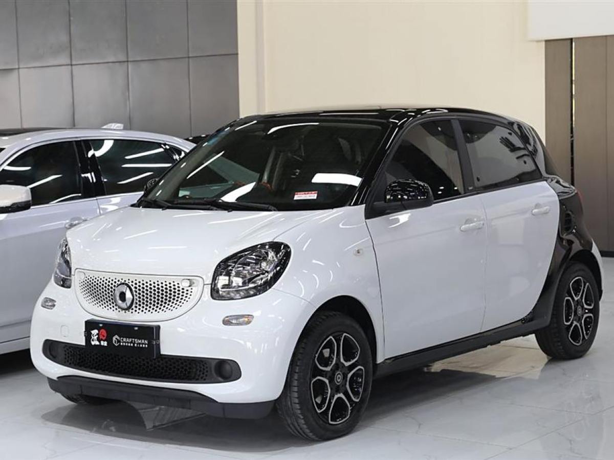 smart forfour  2018款 0.9T 66千瓦先鋒版圖片