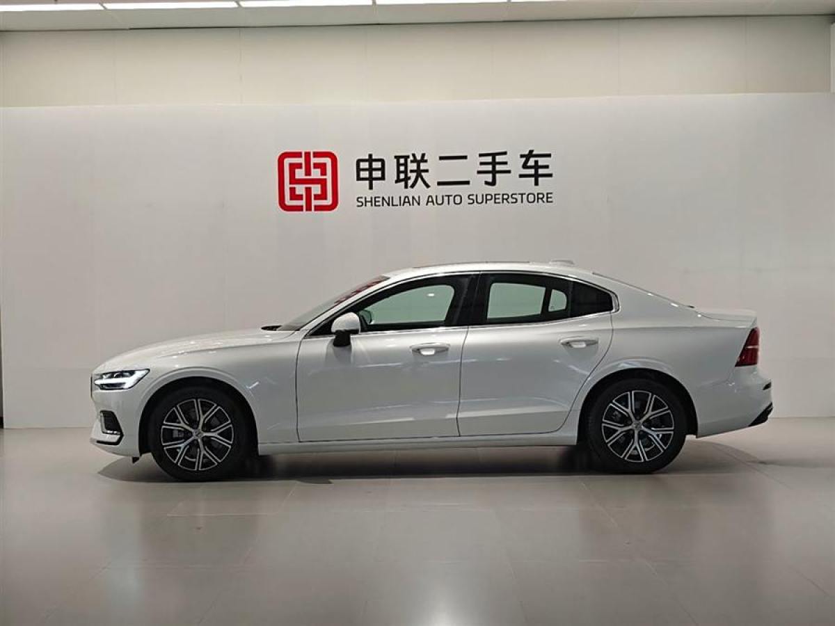 沃爾沃 S60L  2024款 B4 智逸豪華版圖片