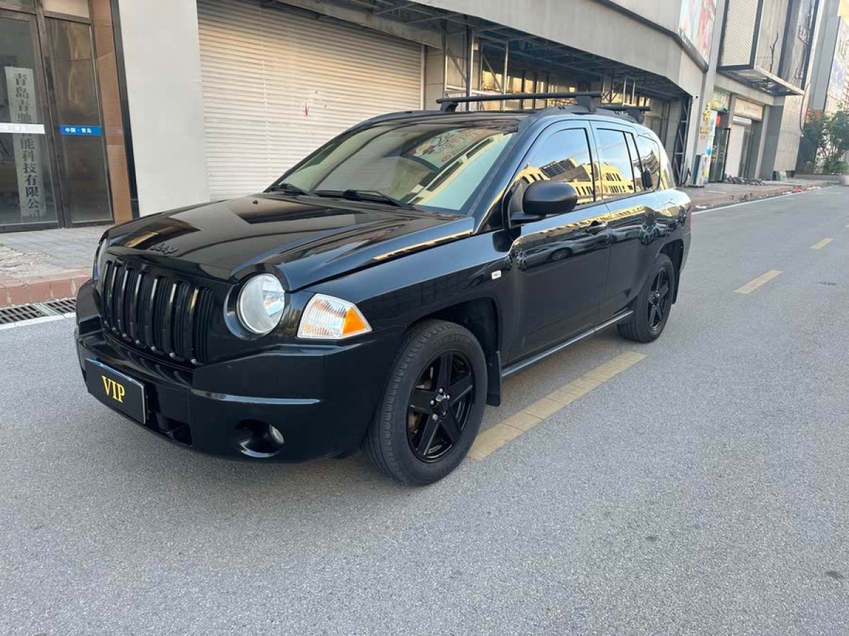 Jeep 指南者  2011款 2.4L 四驅(qū)運動版圖片