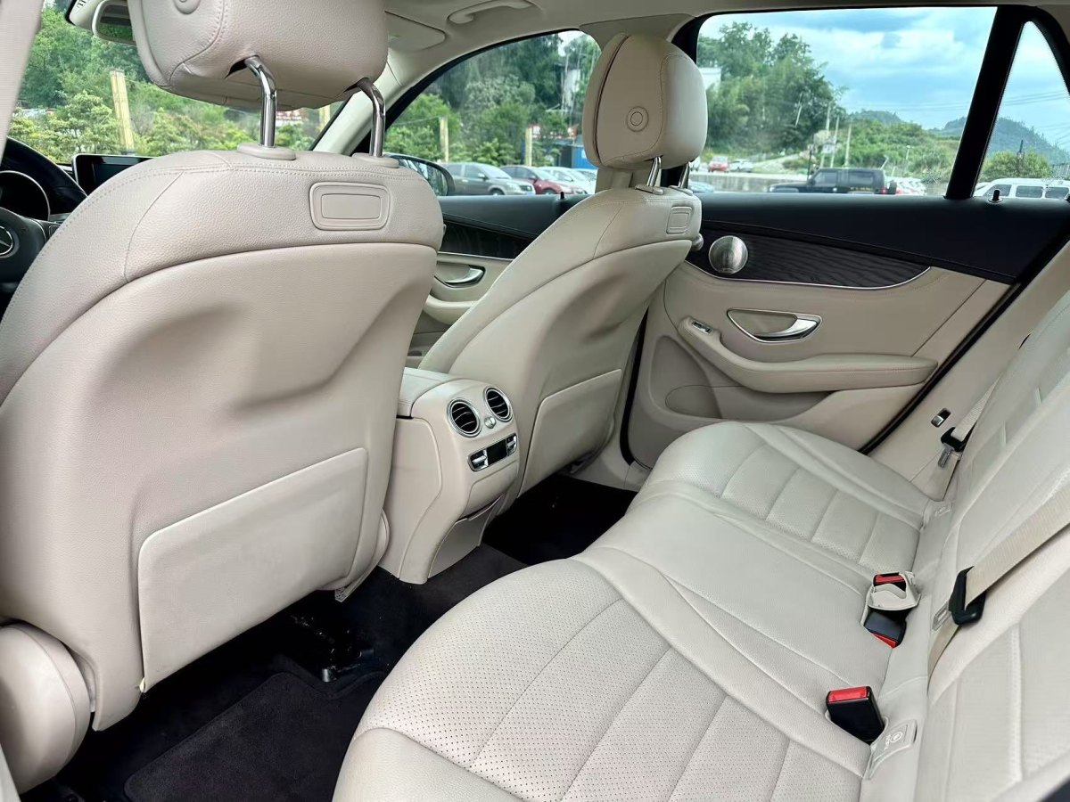 奔馳 奔馳GLC  2016款 GLC 300 4MATIC 豪華型圖片