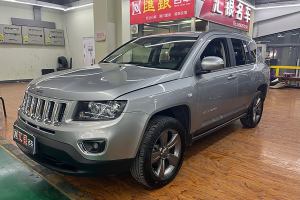 指南者 Jeep 改款 2.4L 四驅(qū)舒適版