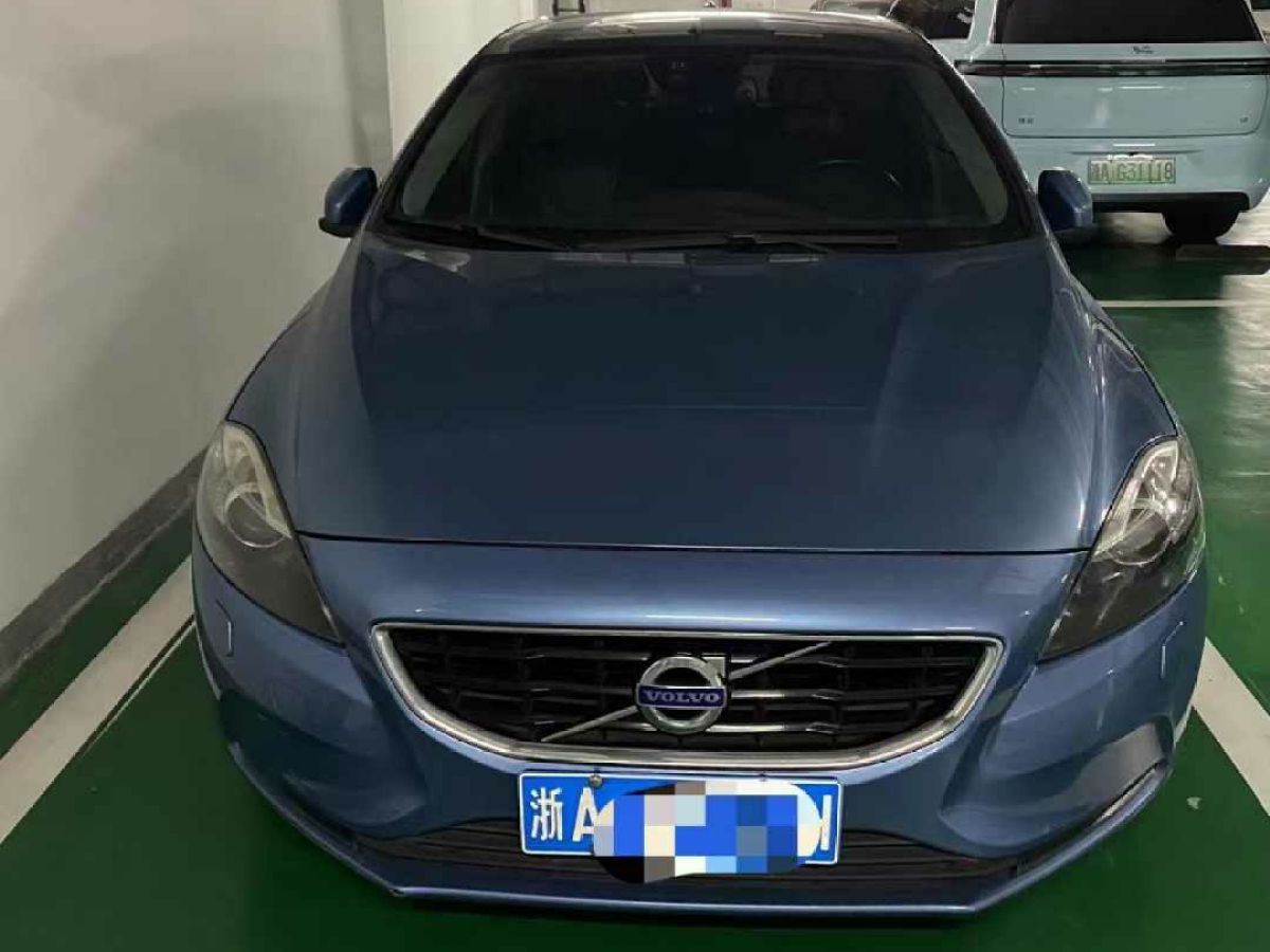 沃爾沃 V40  2015款 1.6T 智尚版圖片