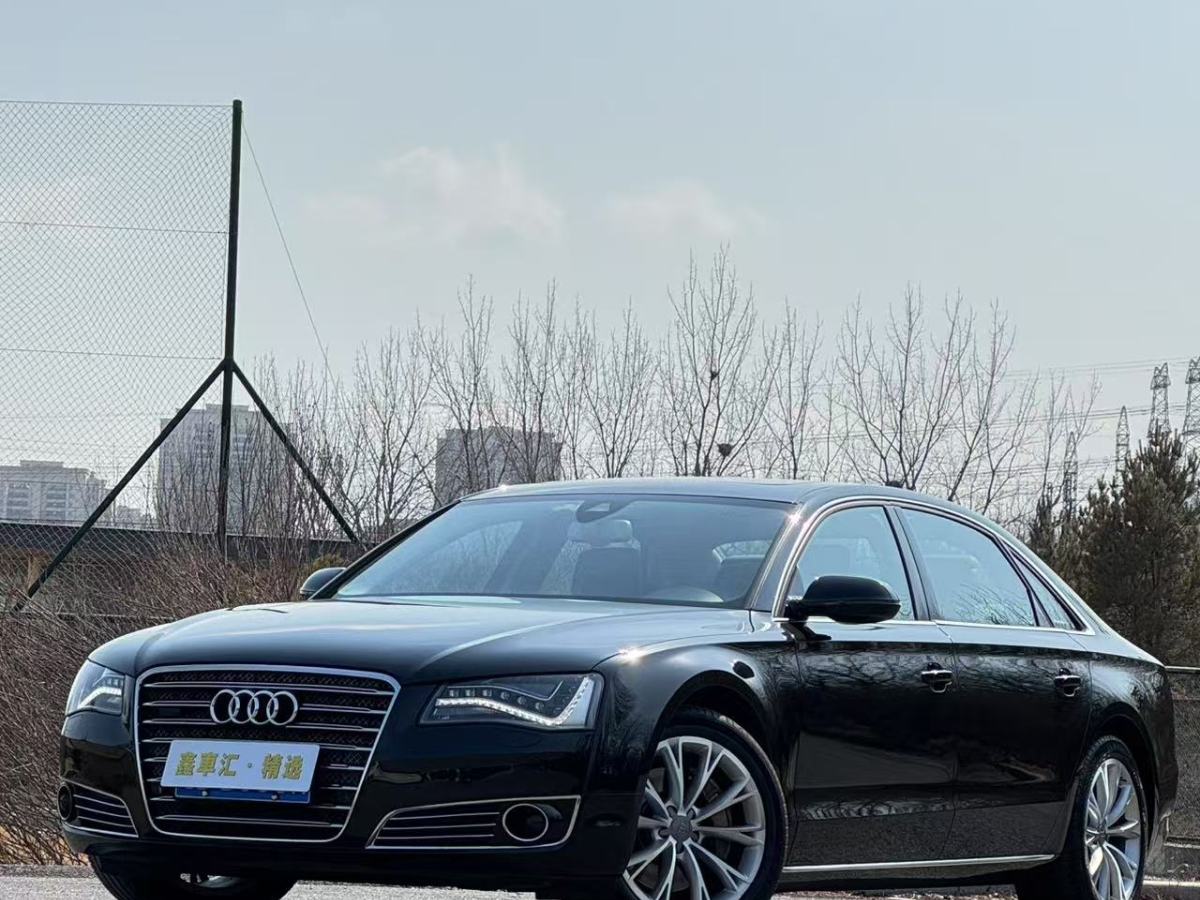 2014年4月奧迪 奧迪A8  2013款 A8L 45 TFSI quattro豪華型