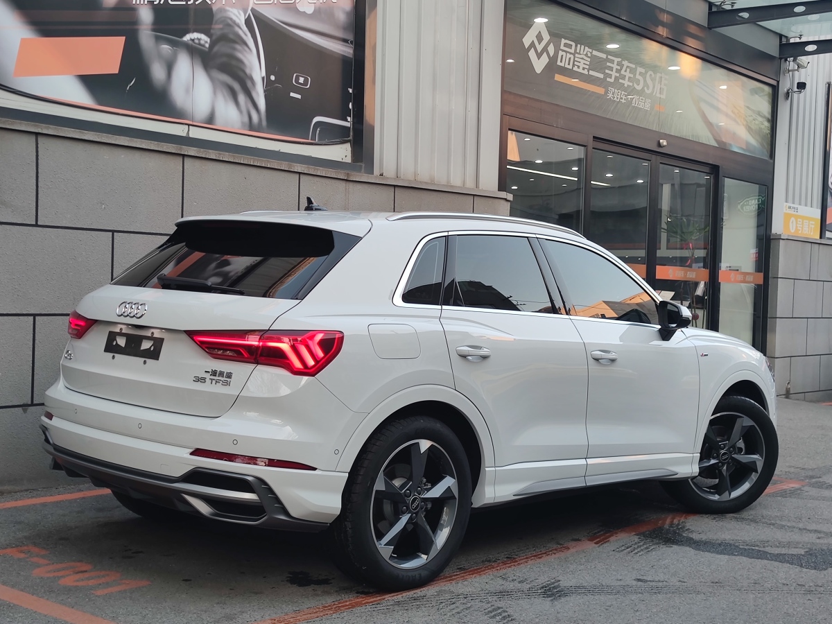 奧迪 奧迪Q3  2022款 35 TFSI 時尚動感型圖片