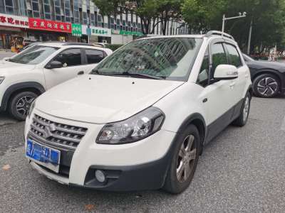 2013年1月 铃木 天语 SX4 1.6L 自动锐骑型图片