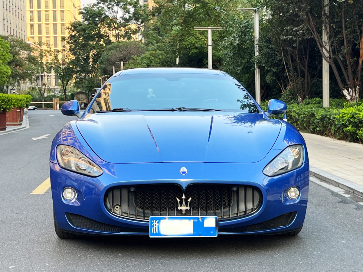 2014年1月瑪莎拉蒂 GranTurismo  2007款 4.2L 標(biāo)準(zhǔn)版