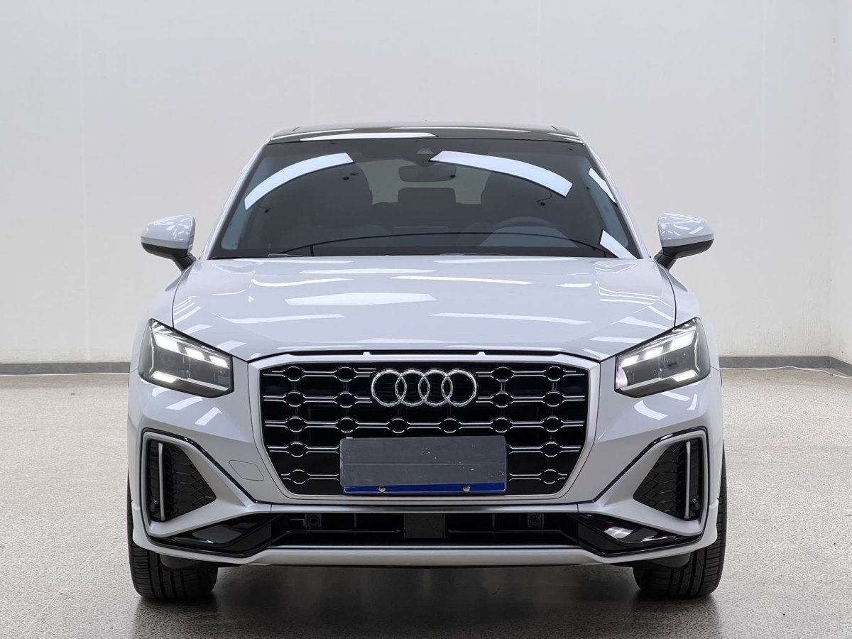 奧迪 奧迪Q2L  2024款 35TFSI 時(shí)尚動(dòng)感型圖片