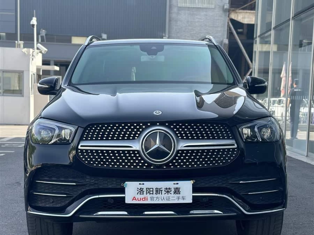 奔馳 奔馳GLE  2020款 改款 GLE 350 4MATIC 時尚型特別版圖片
