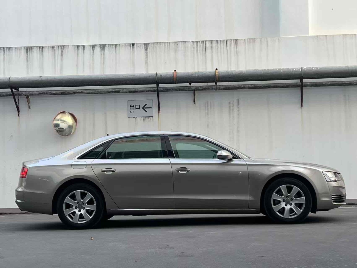 奧迪 奧迪A8  2011款 A8L 3.0 TFSI quattro舒適型(213kW)圖片