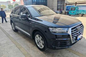 奧迪Q7 奧迪 45 TFSI 舒適型