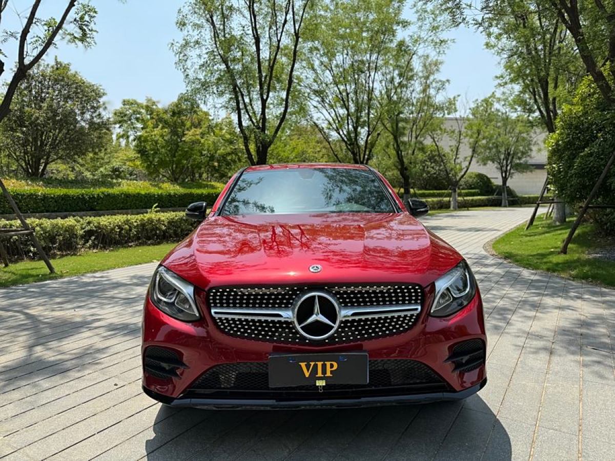 奔馳 奔馳GLC  2022款 改款 GLC 300 4MATIC 轎跑SUV圖片