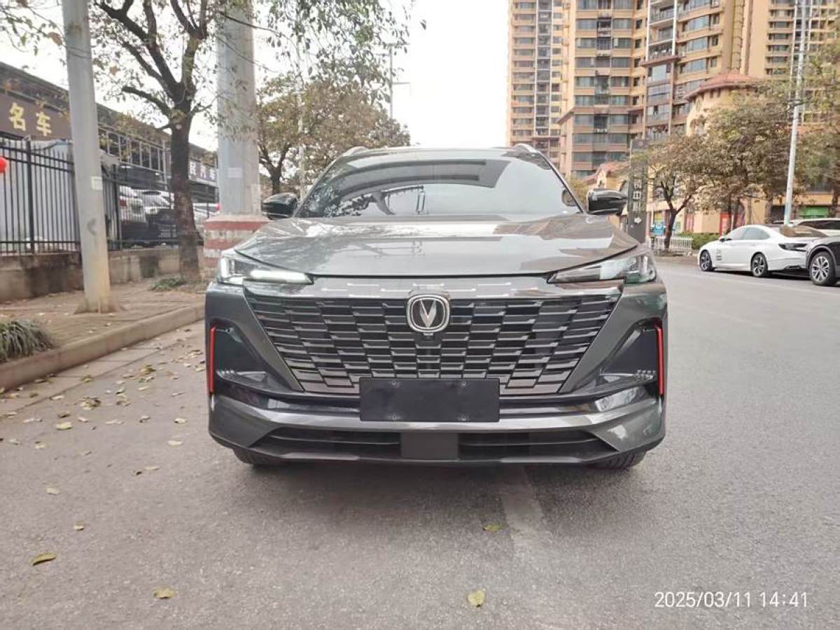 長(zhǎng)安 CS55 PLUS  2022款 第二代 1.5T DCT領(lǐng)航型圖片