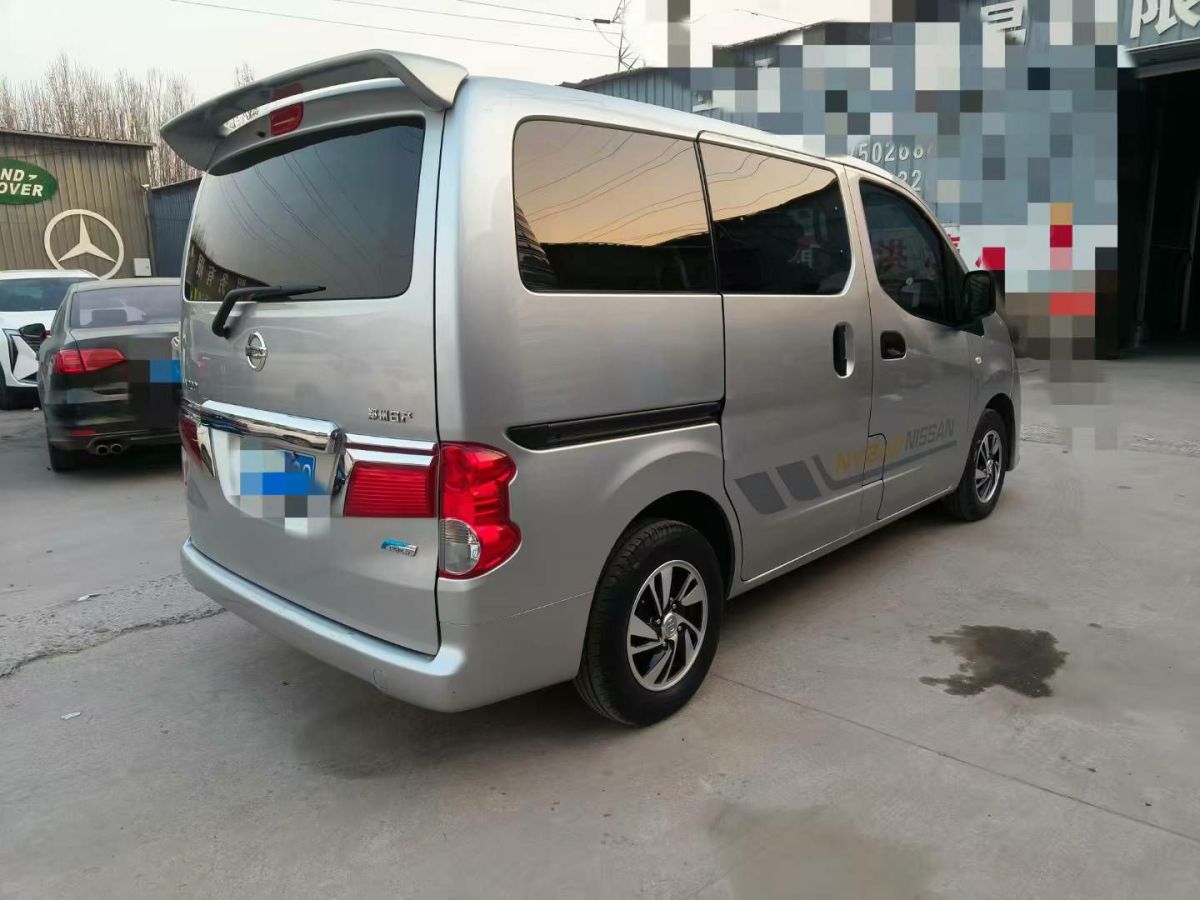 日產(chǎn) NV200  2016款 1.6L CVT尊享型圖片