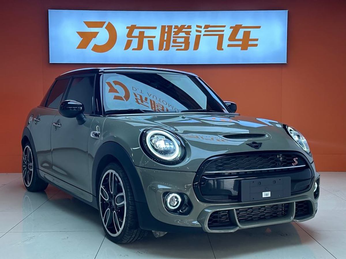 MINI MINI  2019款 2.0T COOPER S 賽車手 五門版圖片