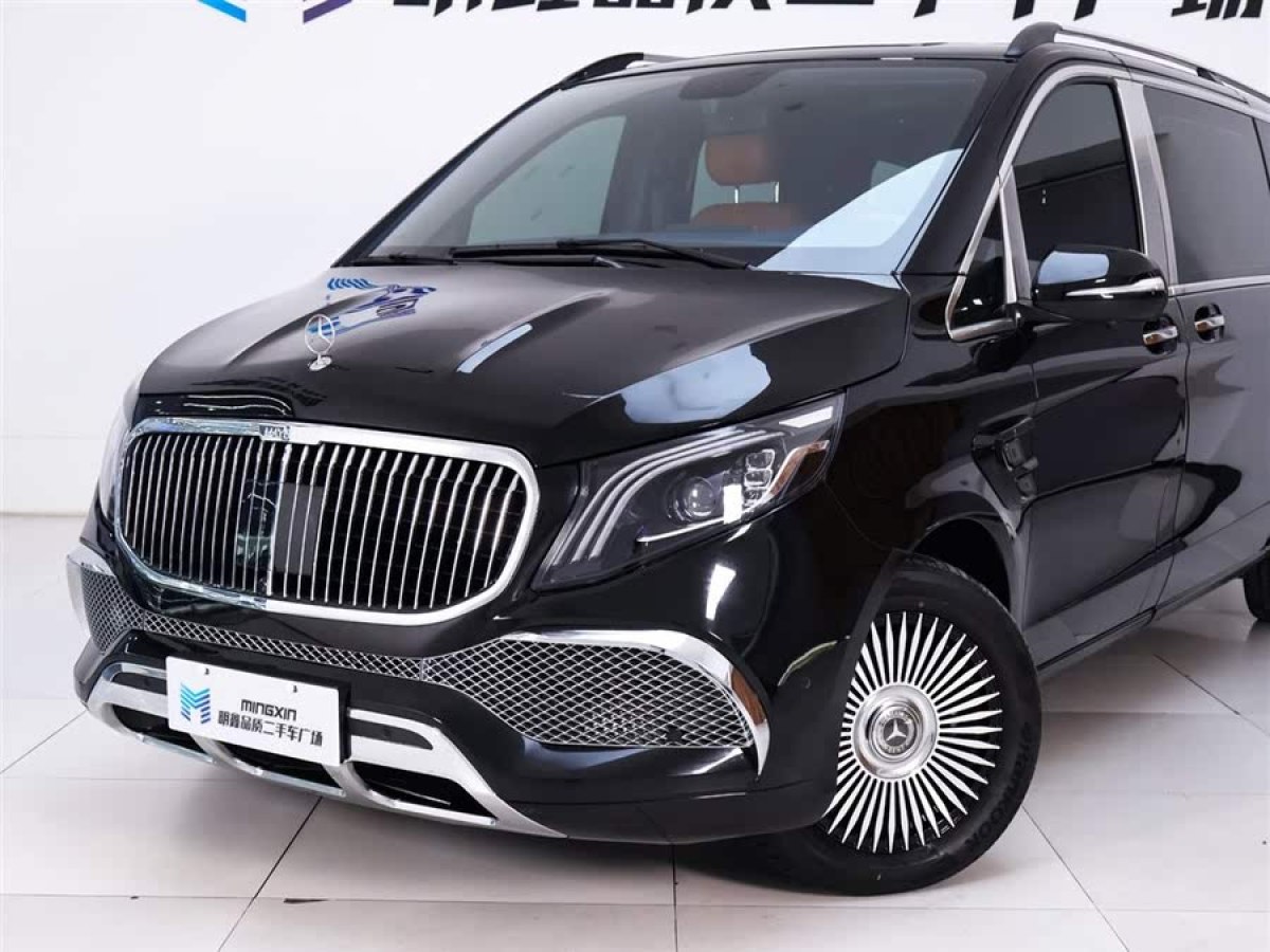 奔馳 威霆  2021款 2.0T 商務(wù)版 7座圖片