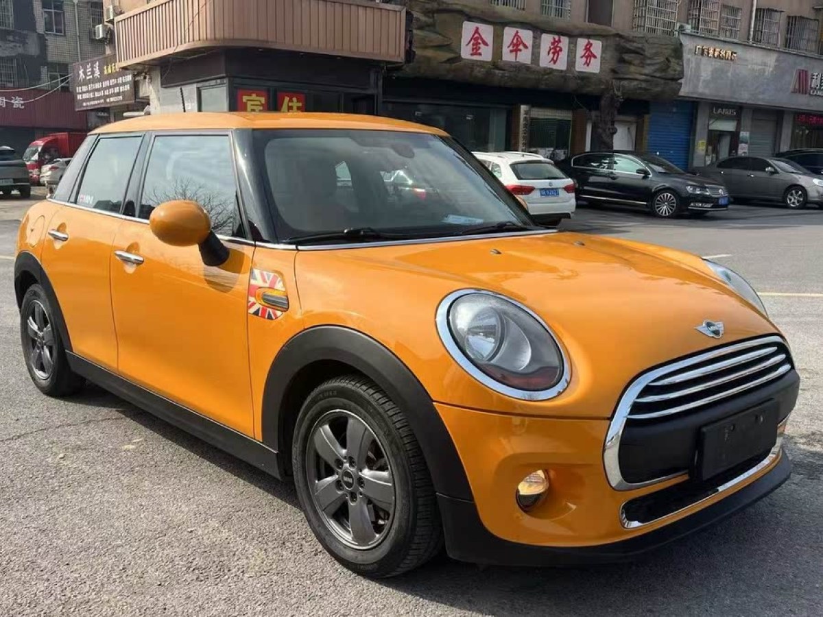 MINI MINI  2015款 1.2T ONE 五門版圖片