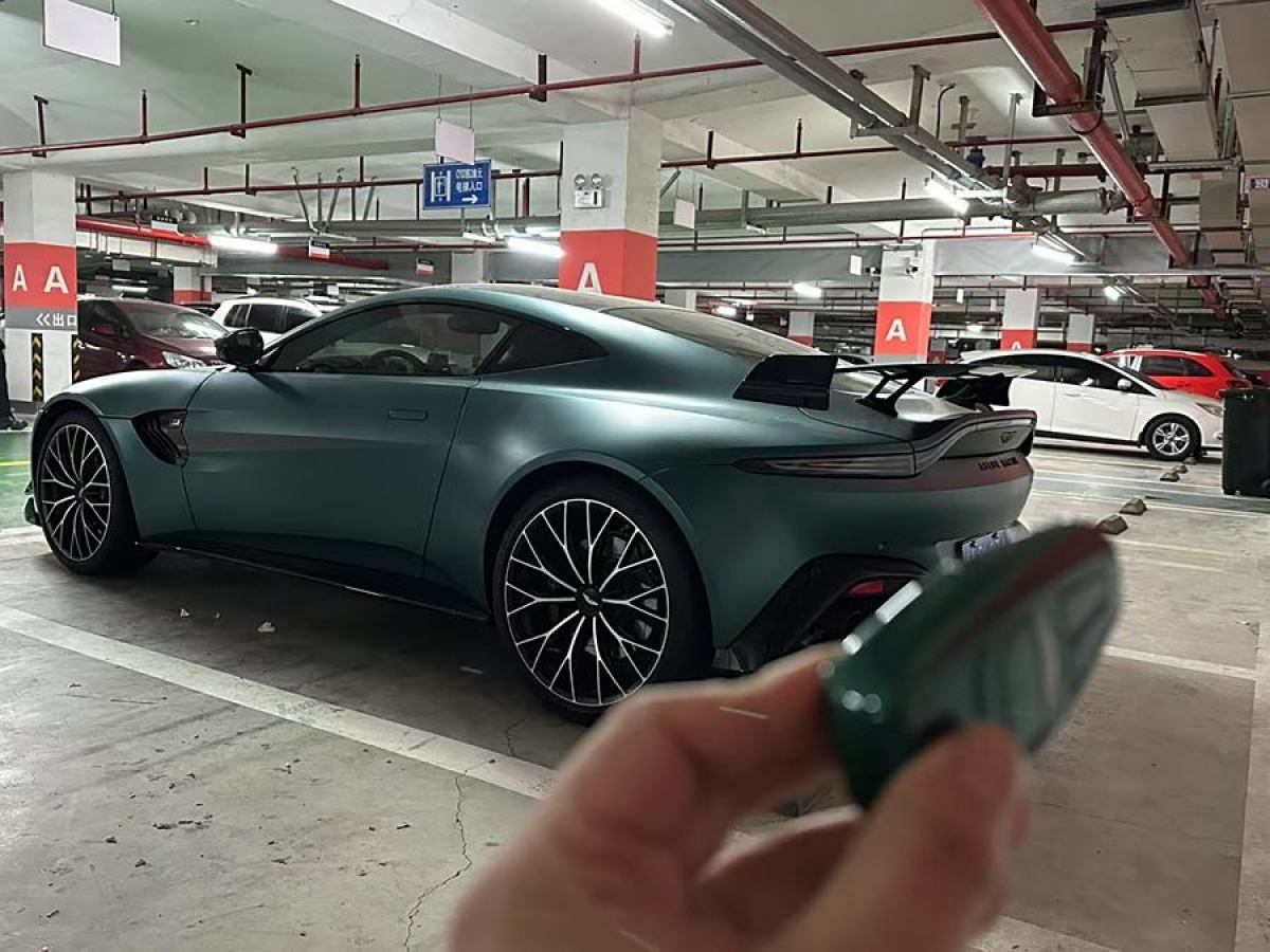 阿斯頓·馬丁 V8 Vantage  2021款 F1 Edition Coupe圖片