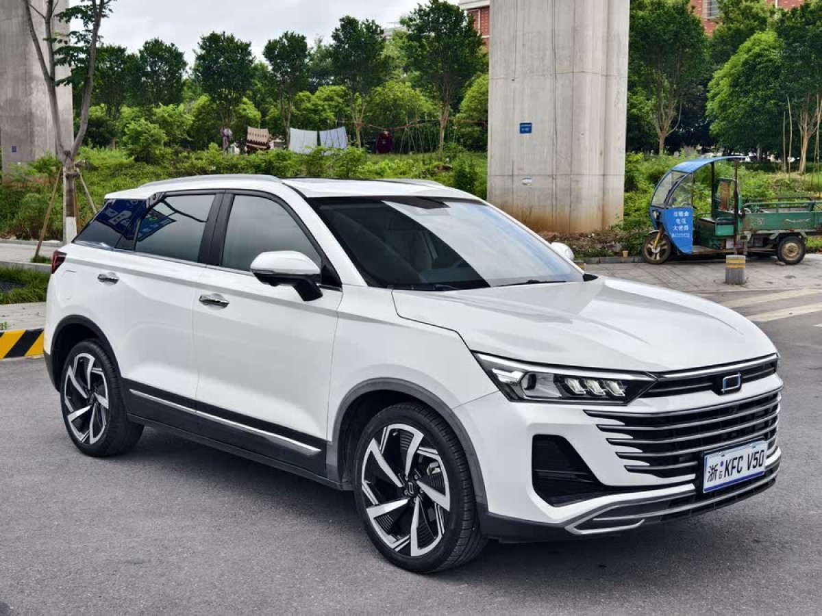 奔騰 T77  2023款 1.5T 自動尊享型圖片