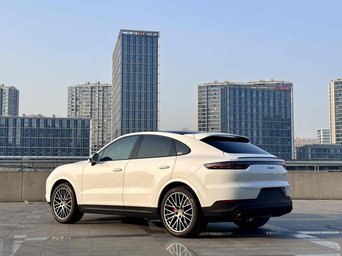 保時捷 Cayenne  2023款 Cayenne Coupé 3.0T 鉑金版圖片