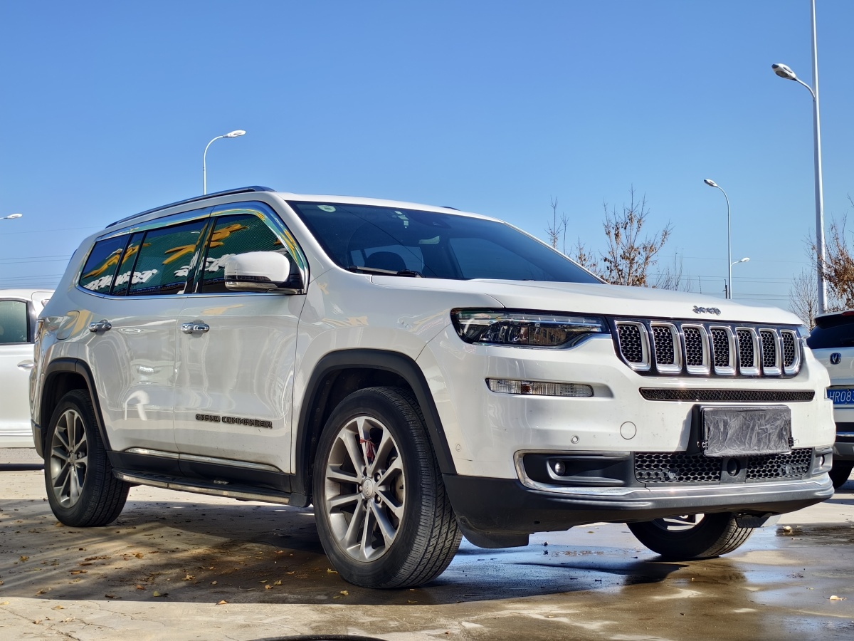 Jeep 大指揮官  2018款 2.0T 四驅(qū)臻享版 國(guó)VI圖片