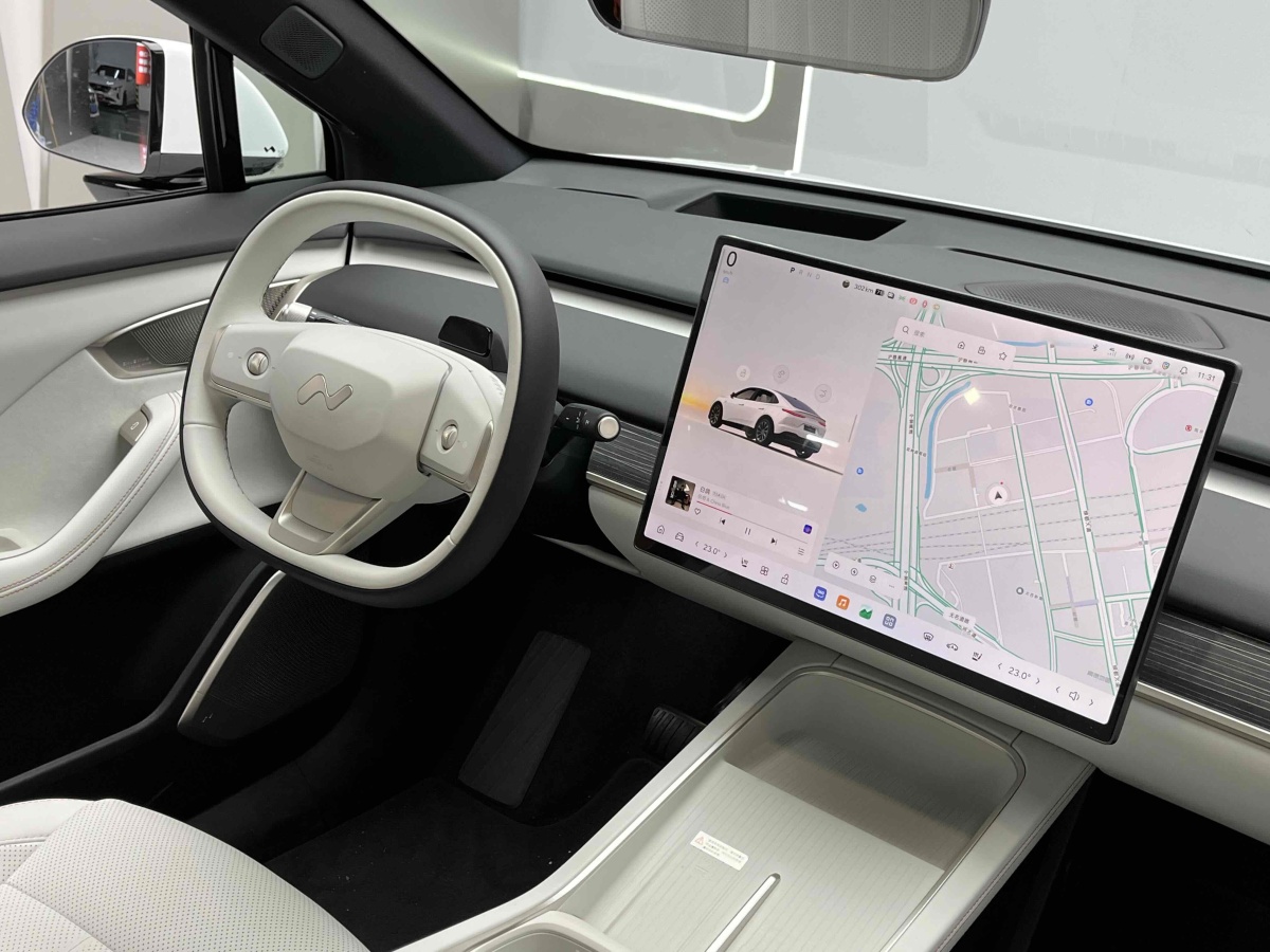 蔚來(lái) 樂(lè)道L60  2024款 60kwh 后驅(qū)版圖片