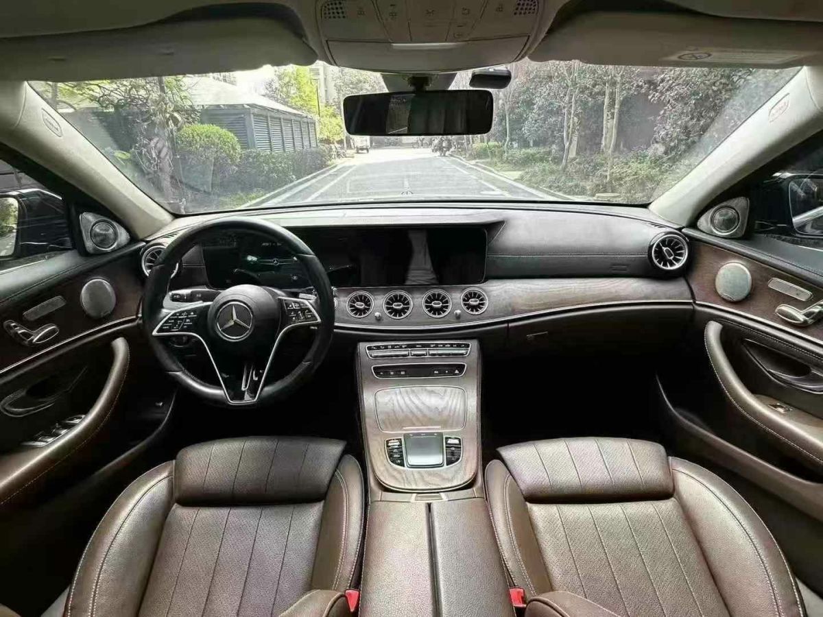 奔馳 奔馳E級(jí)  2022款 E 260 L圖片