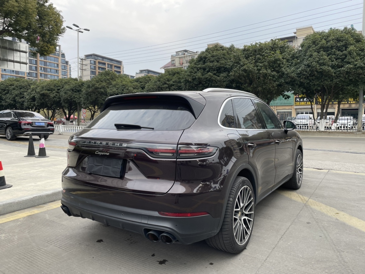 保時(shí)捷 Cayenne  2019款 Cayenne 3.0T圖片