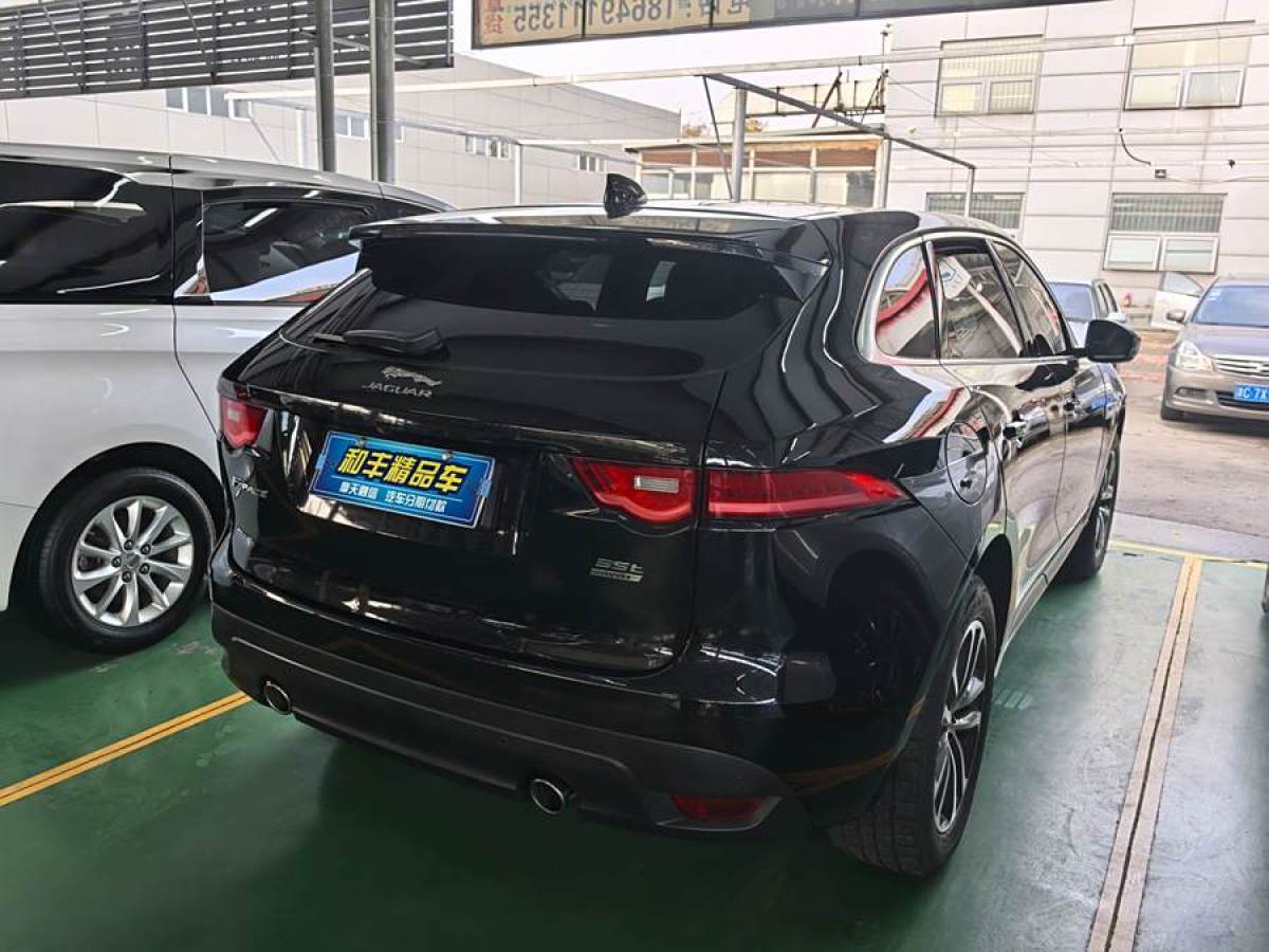 捷豹 F-PACE  2018款 3.0 SC 四驅(qū)R-Sport運(yùn)動(dòng)版圖片