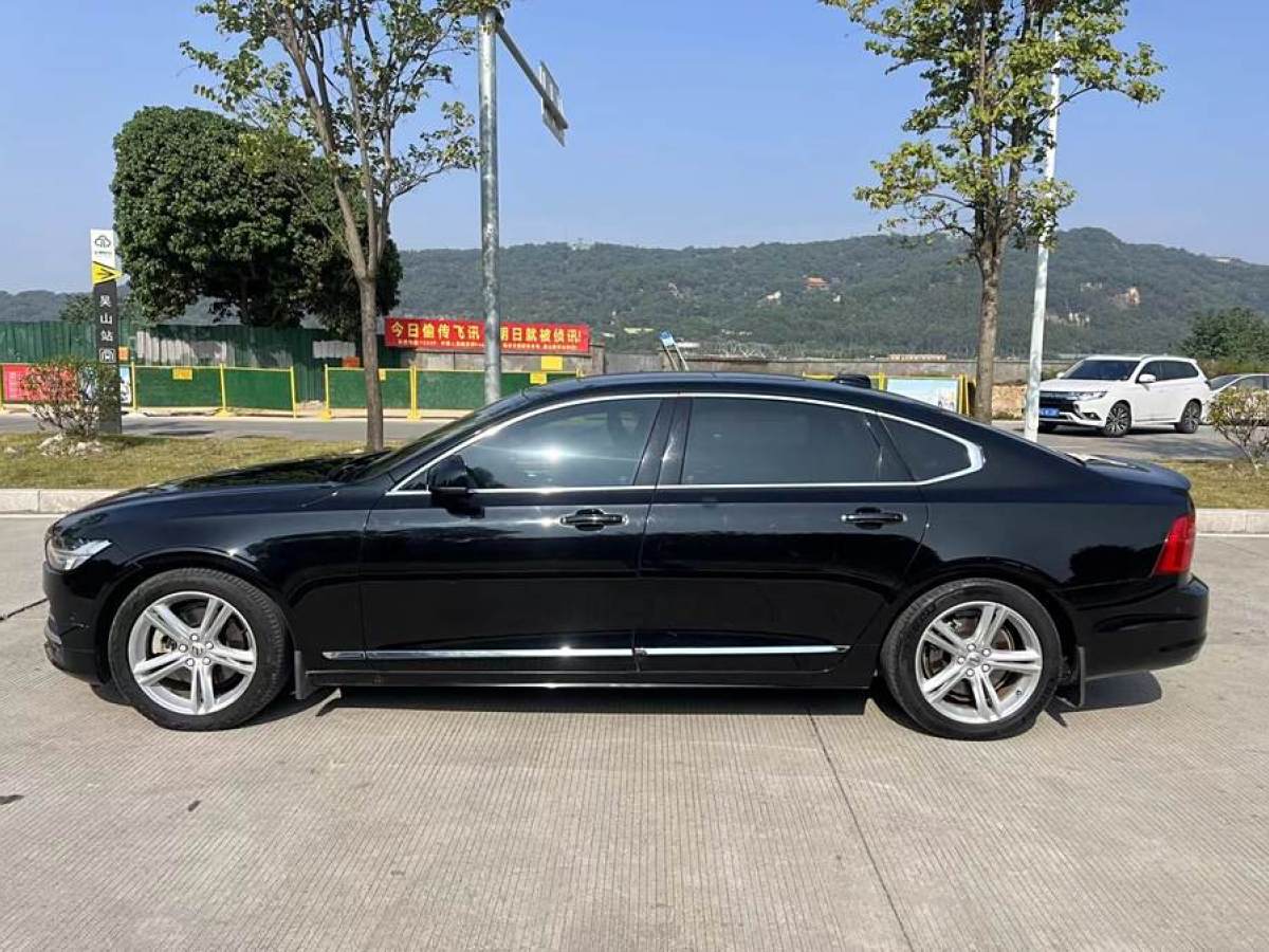 沃爾沃 S90  2019款 T5 智遠(yuǎn)版圖片