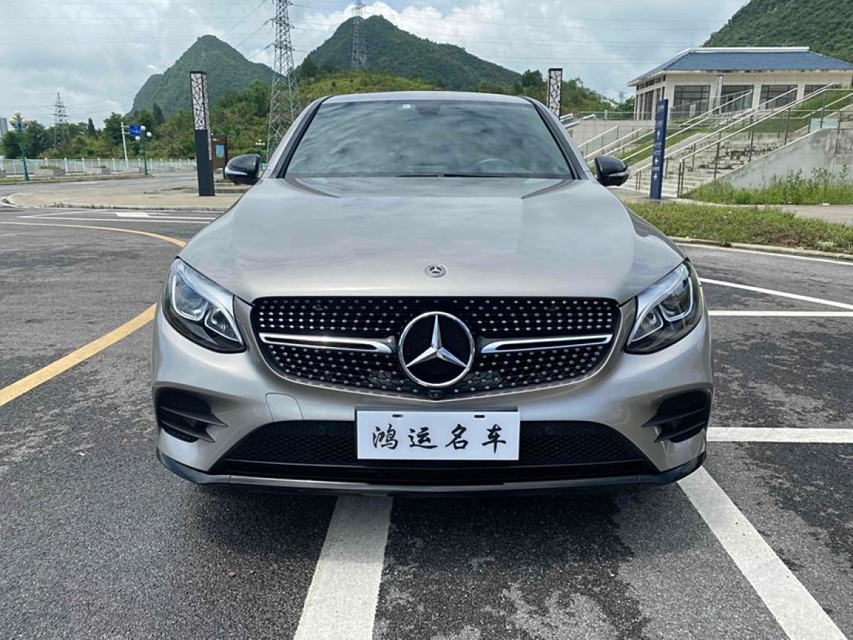 奔馳 奔馳GLC  2022款 改款 GLC 300 4MATIC 轎跑SUV圖片