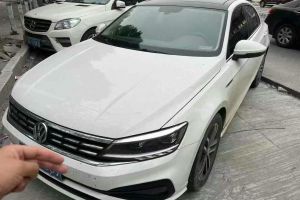 凌渡 大众 凌渡L 280TSI DSG热辣版