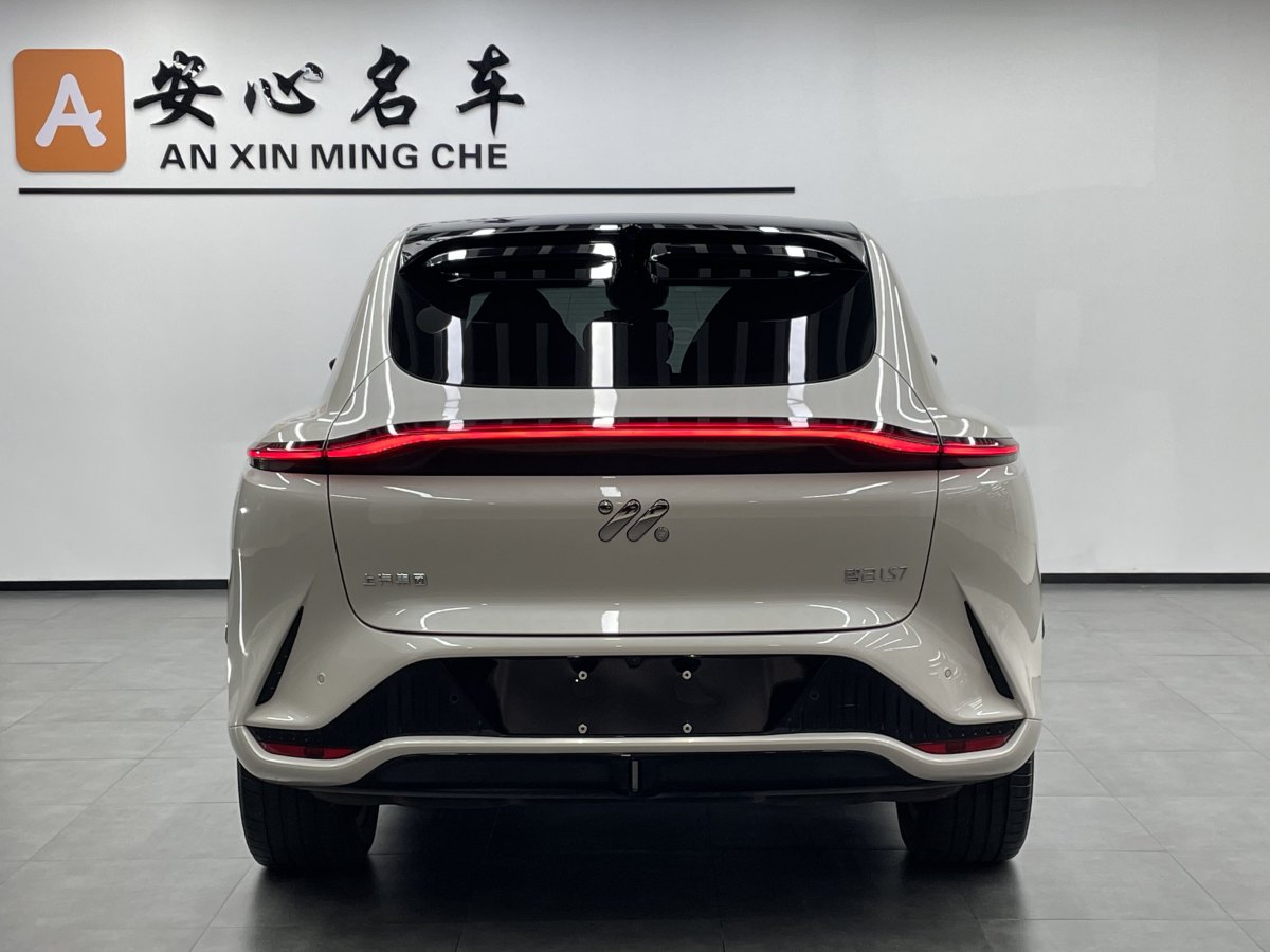 2024年4月智己 智己LS7  2023款 90kWh Elite四驅版