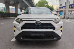 RAV4 丰田 荣放 2.0L CVT两驱都市版