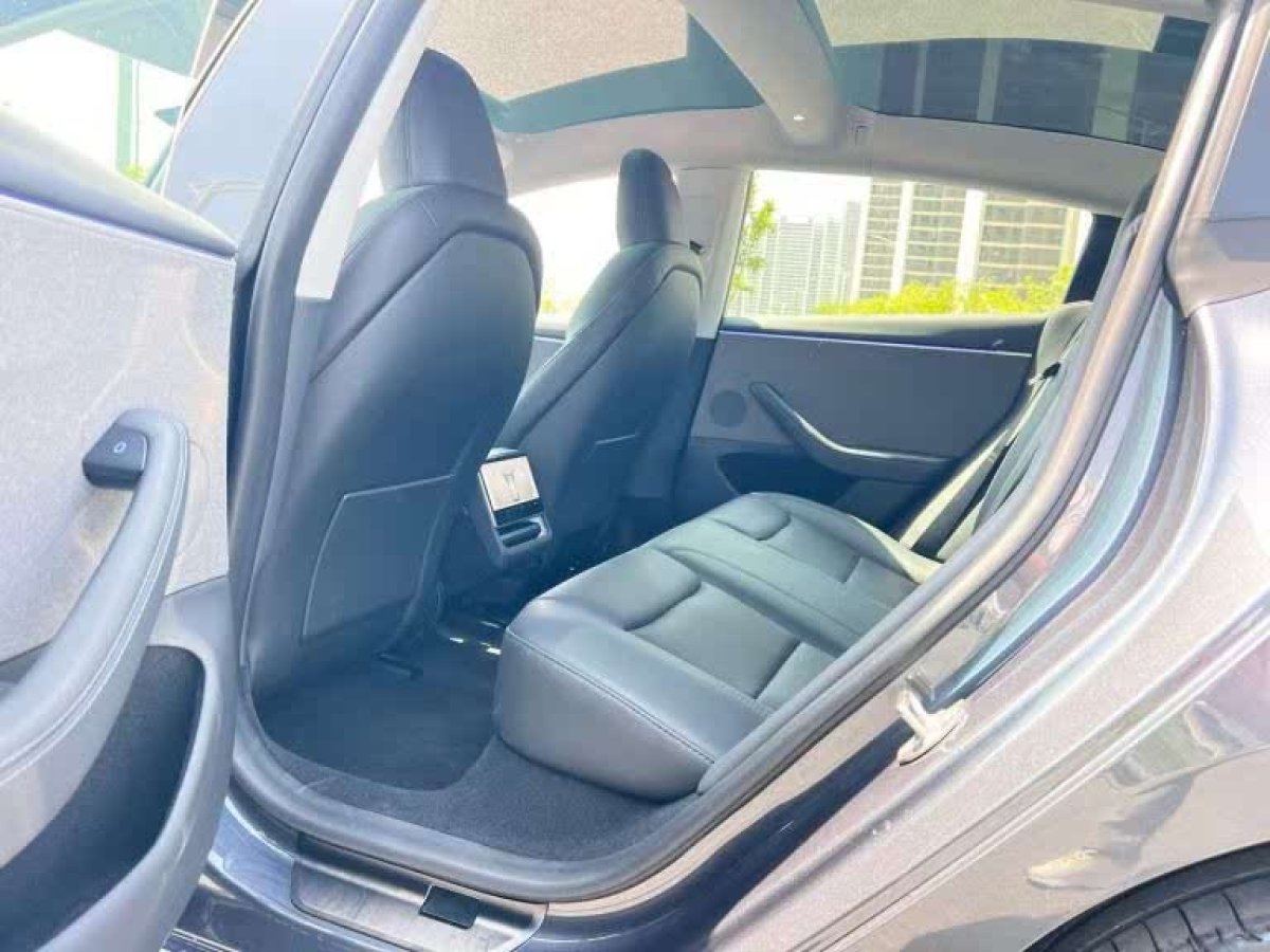 特斯拉 Model 3  2023款 煥新版 后輪驅(qū)動(dòng)圖片