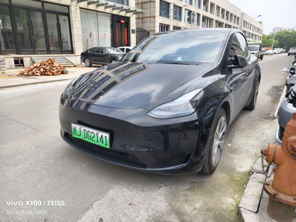 2022年8月特斯拉 Model Y  2021款 改款 標準續(xù)航后驅升級版