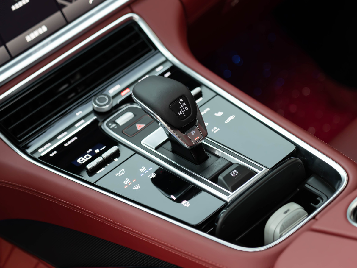 保時(shí)捷 Panamera  2023款 Panamera 行政加長(zhǎng)版 2.9T圖片