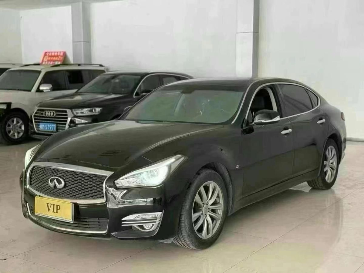 英菲尼迪 Q70  2017款 Q70L 2.5L 奢華版圖片