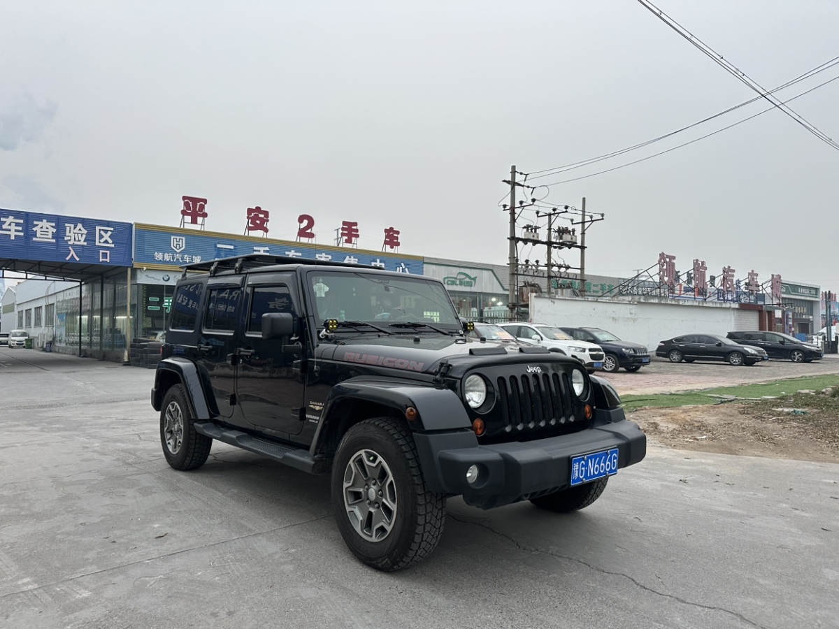 Jeep 牧馬人  2013款 3.6L Sahara 四門版圖片