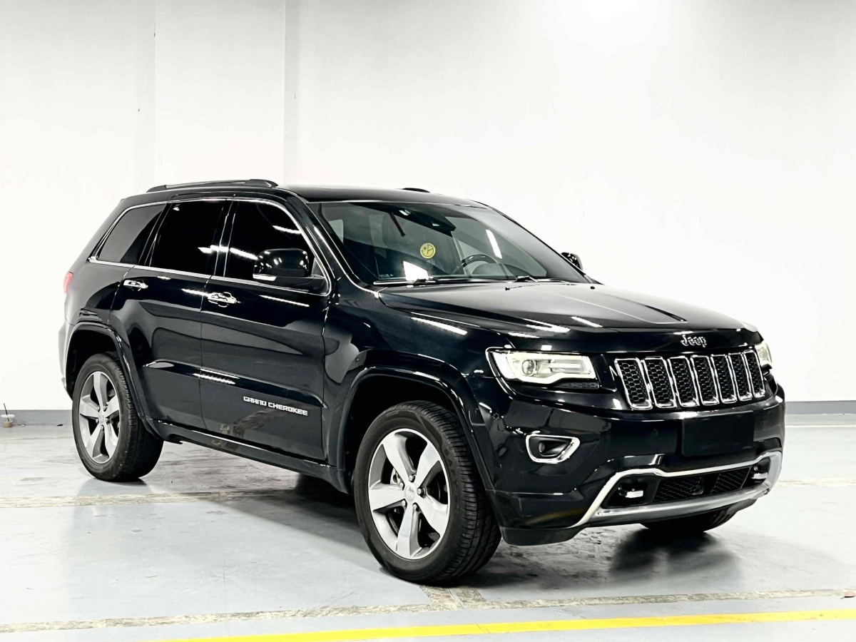 Jeep 大切諾基  2015款 3.6L 豪華導(dǎo)航版圖片