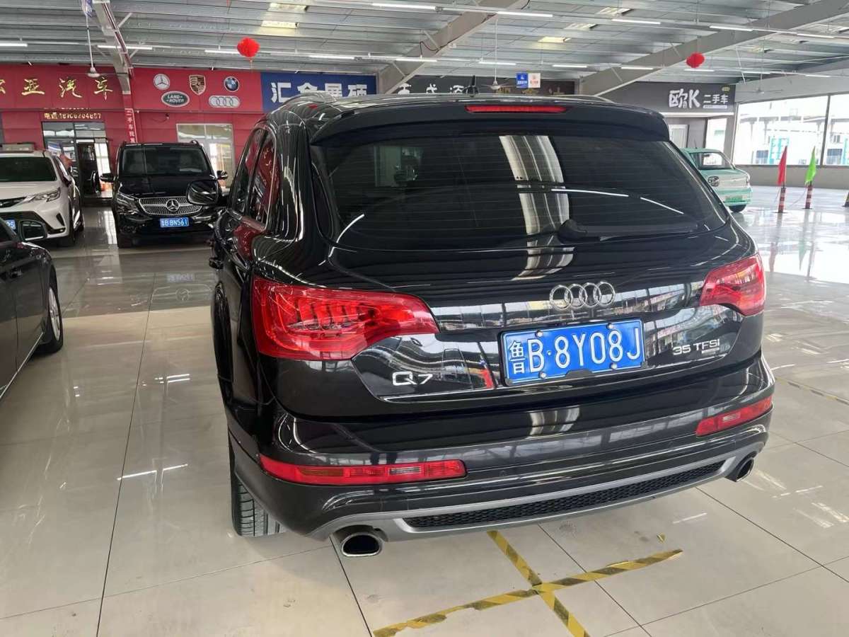 奧迪 奧迪Q7  2014款 35 TFSI 運(yùn)動(dòng)型圖片