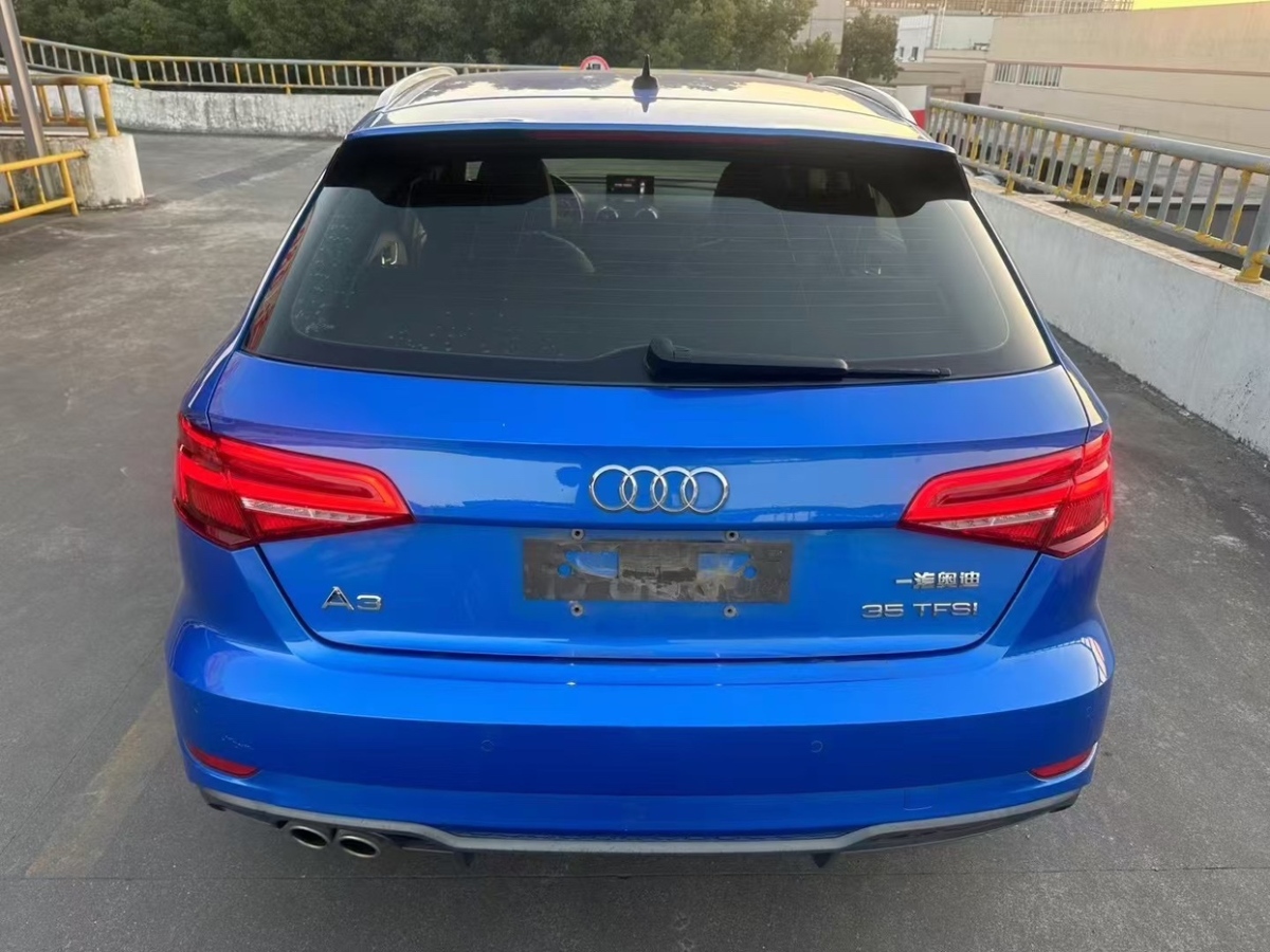 奧迪 奧迪A3  2020款 Sportback 35 TFSI 時(shí)尚型圖片