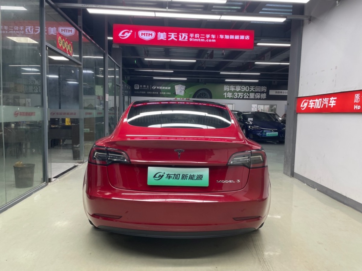 特斯拉 Model 3  2019款 標(biāo)準(zhǔn)續(xù)航后驅(qū)升級(jí)版圖片