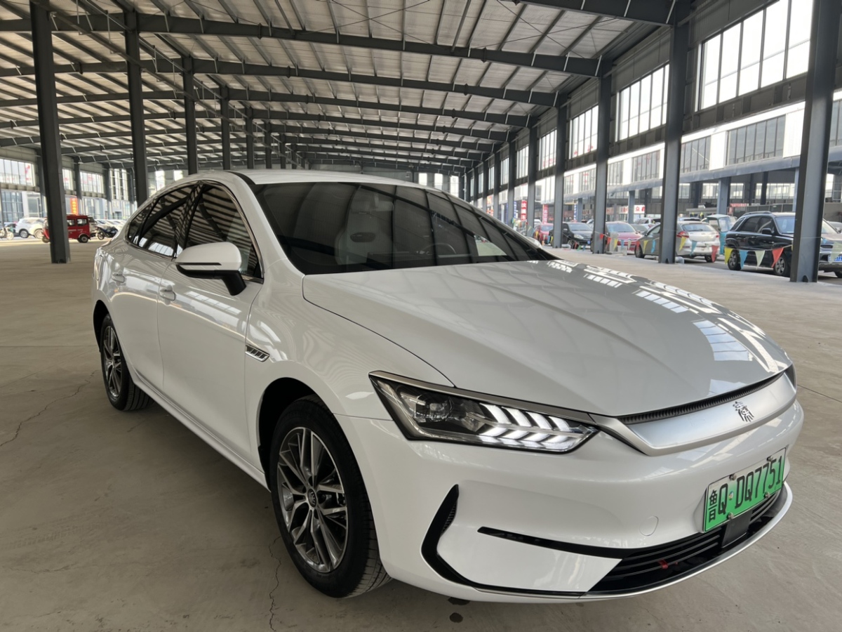 比亞迪 秦PLUS  2023款 冠軍版 EV 420KM領(lǐng)先型圖片