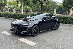 長安UNI-V 長安 1.5T 尊貴型