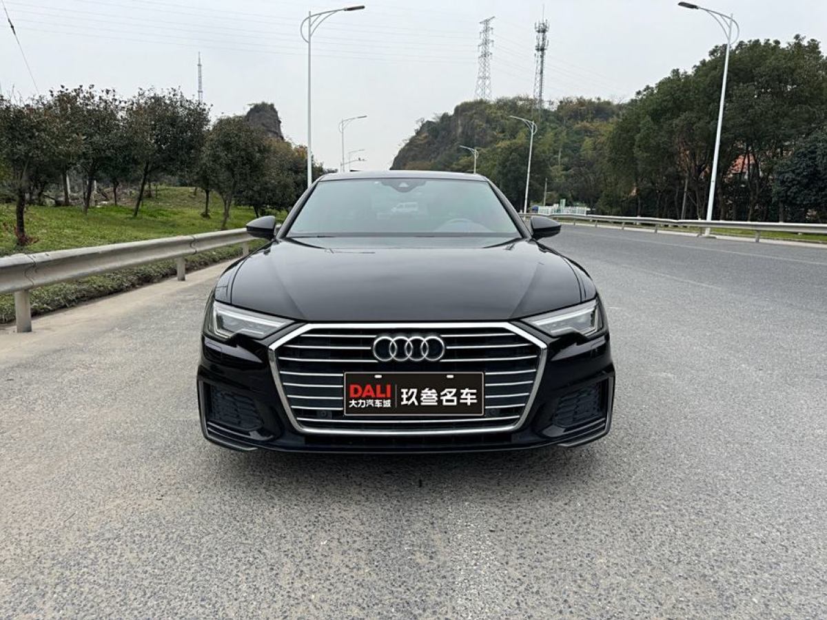 奧迪 奧迪A6L  2019款 40 TFSI 豪華動(dòng)感型圖片