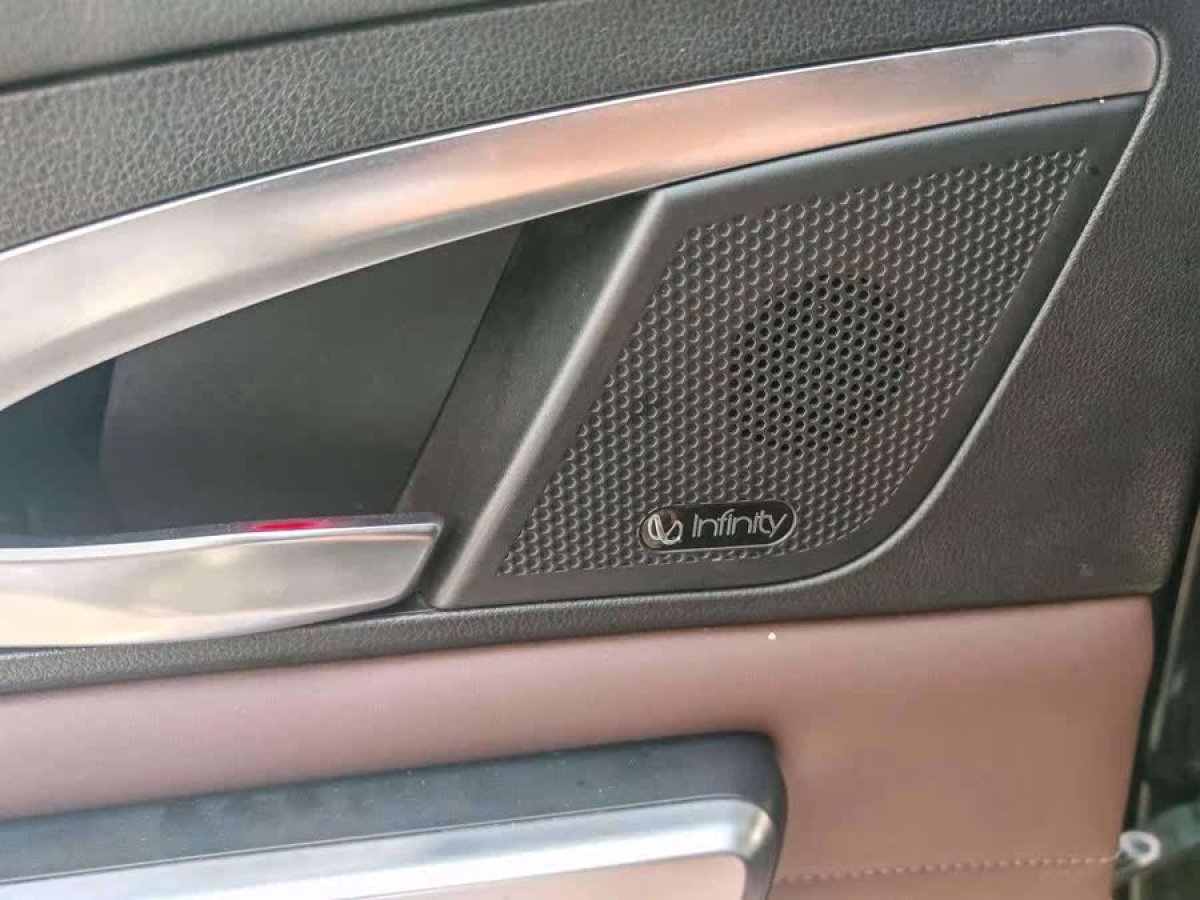 WEY VV7  2019款 升級(jí)款 2.0T 旗艦型圖片