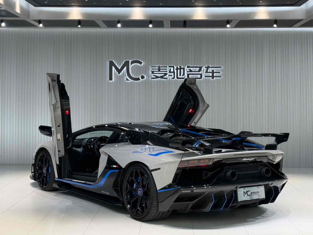 蘭博基尼 Aventador  2019款 Aventador SVJ 63特別版圖片